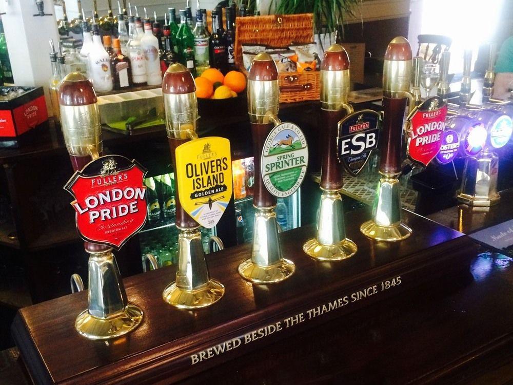 The Swan Inn Pub Isleworth Zewnętrze zdjęcie